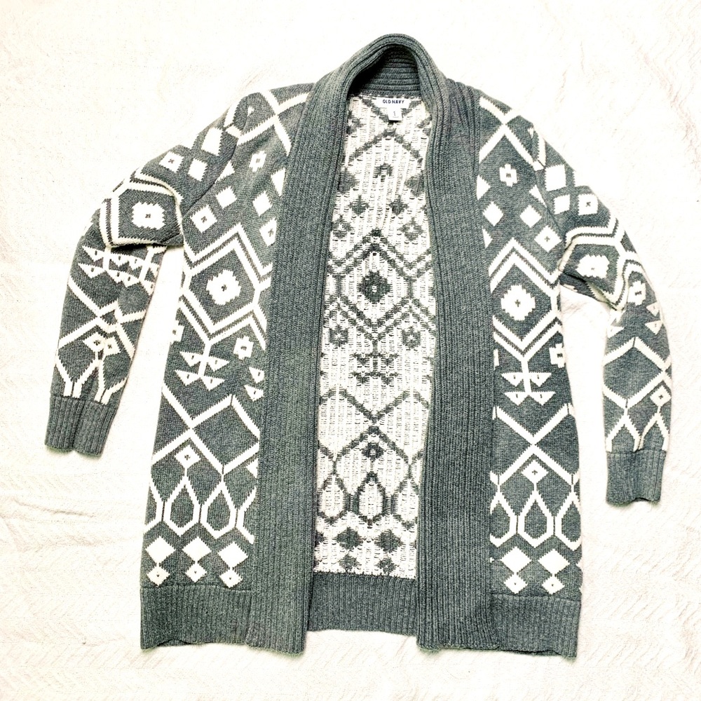 Old Navy sweater